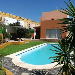 vivienda-unifamiliar-sela.adeje-hotels.com/